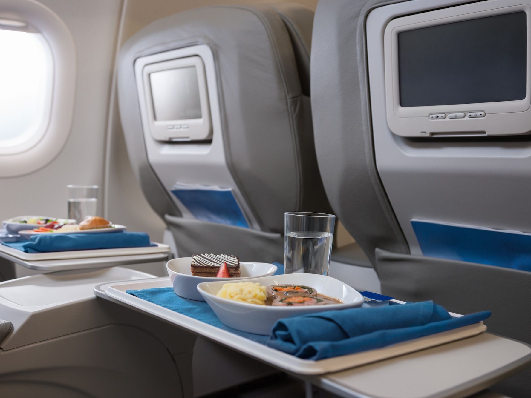 nhung-nguyen-tac-co-ban-khi-di-may-bay-2