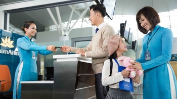 Những vấn đề về sức khỏe thường gặp khi đi máy bay